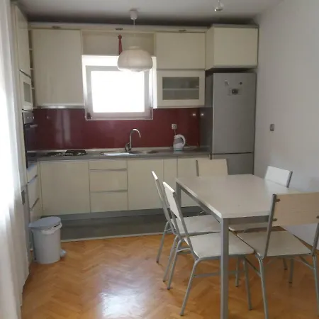 Mima Apartment *